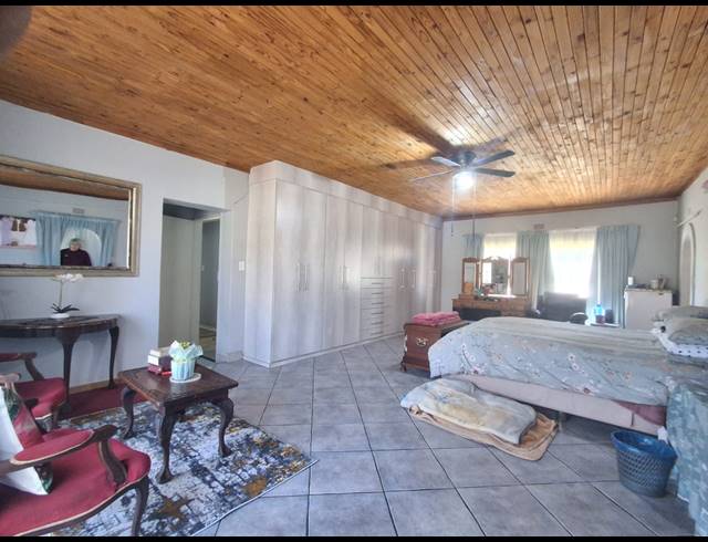 8 BEDROOM HOUSE FOR SALE IN MEYERTON CENTRAL